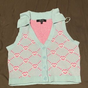 Luvy Fox Heart Pattern Knit Vest